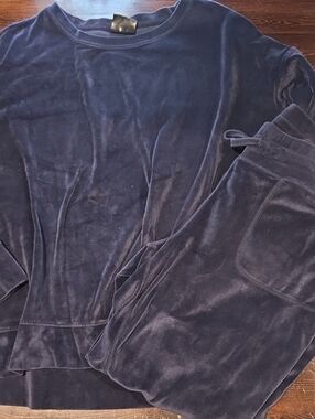 32 Degrees Heat Navy Velour Lounge Set Pullover Top & Jogger Pants Size M